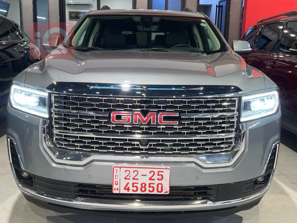 GMC Acadia